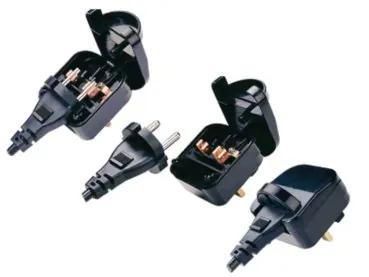 Stromadapter CEE 7/17 auf UK,verschraubt 5A B CEE 7/17 Buchse/GBR 5A Typ G Stecker, schwarz