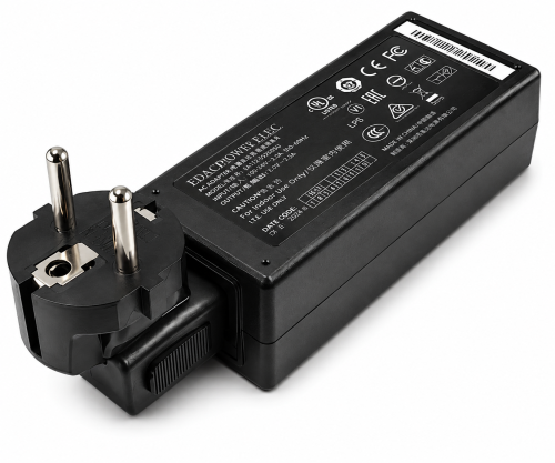DINIC Netzadapter Schutzkontaktstecker auf C13 gewinkelter Kaltgerätestecker